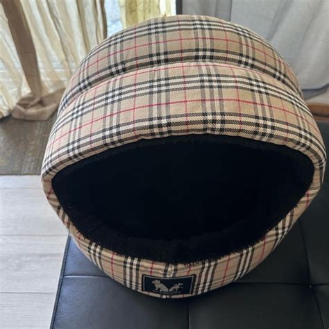 engelse pet burberry|Burberry her men's clothing.